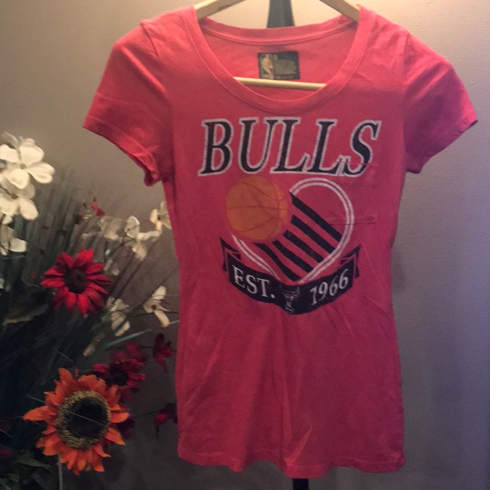 Chicago bulls red NBA T-shirt
